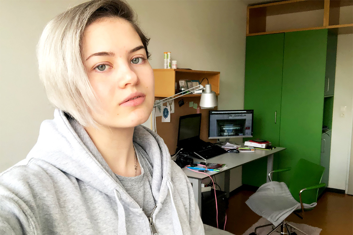 La estudiante de la Universidad Politécnica de San Petersburgo Anna OZHIGOVA habló sobre estudiar en Austria 