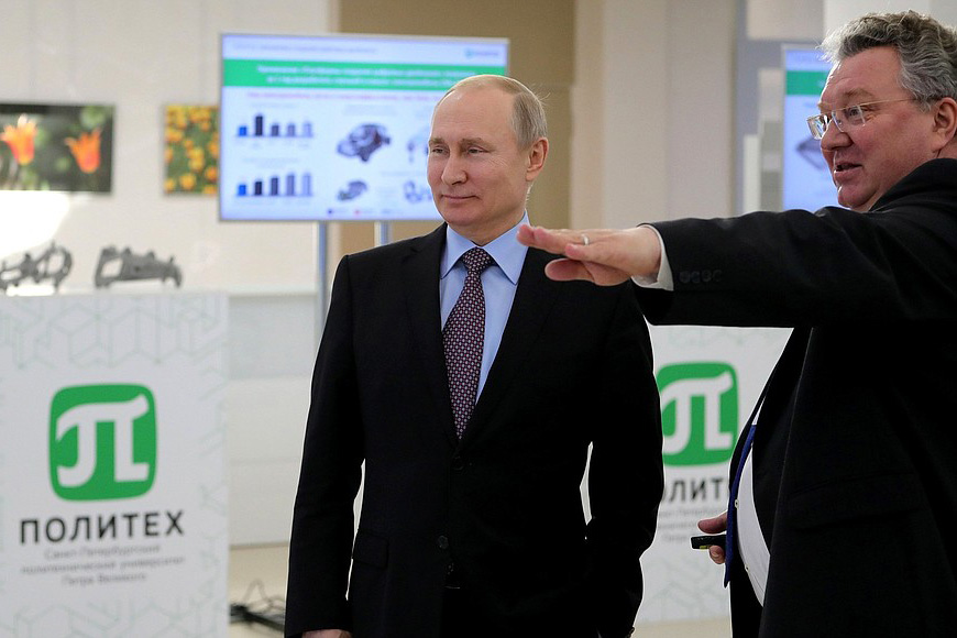 El presidente Vladimir Putin se familiarizó con los desarrollos científicos de la SPbPU