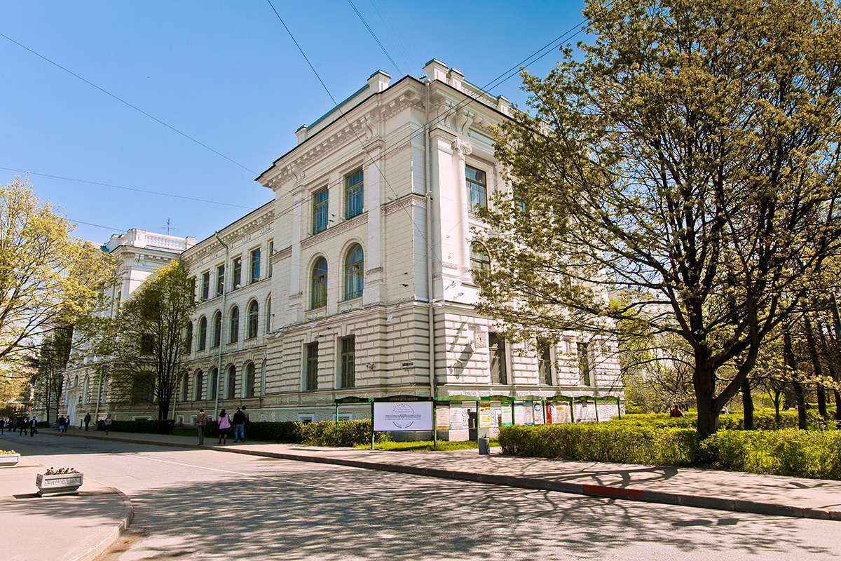 La Universidad Politécnica está en el TOP-15 mejores universidades de Rusia según los resultados del ranking Nacional Interfax
